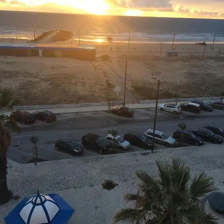& Relax - * Costa de Caparica