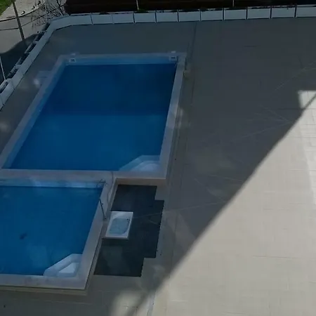 & Relax - *